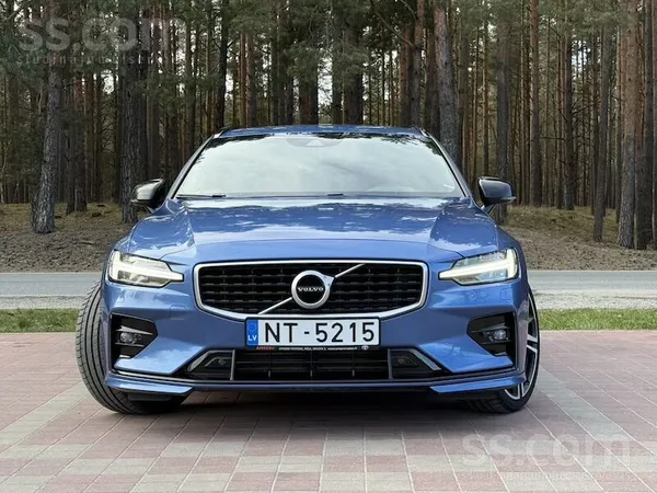 Volvo Volvo V60 R-Design 2.0D Awd (190 Zs) 2019 Ideāls s