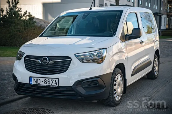 Pārdod Opel Combo 1.5 dīzelis, 75 kw, manuālā kārba. Cena ar Pvn. 

Auto t