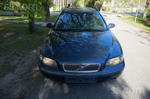 Ievests Volvo V70 2.4 D5 120 kW/163 Zs labais, jaudīgais un ekonomiskais rin