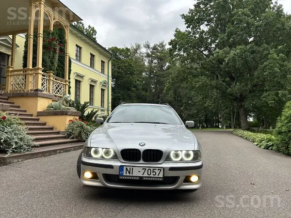 BMW Tiek pārdots kopts un tehniski labā stāvoklī esošs