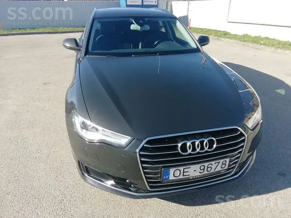 Audi Машина недавно с Германии. В отличном состоянии. С