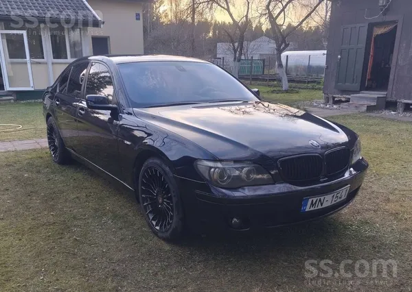 BMW Informacija pa talruni . Gaisas krasas riteni ziem