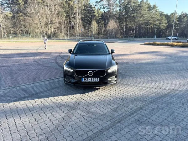 Pārdodu koptu un uzticamu Volvo V90. Auto ir teicamā tehniskā un vizuālā stā