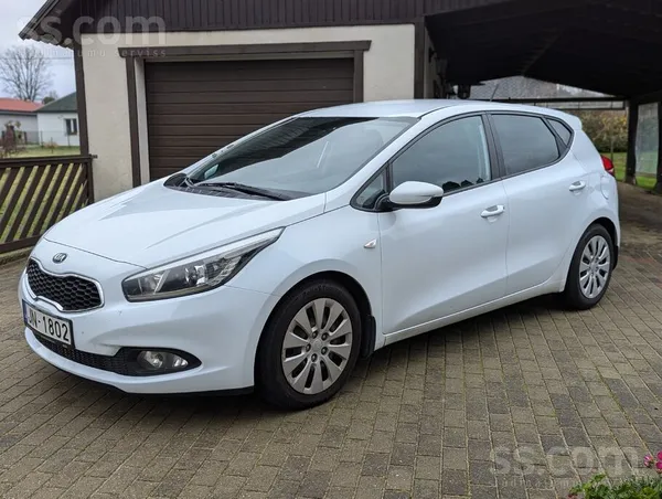 Kia Ceed 1.6 Crdi Elegance. Oriģināls noskrējiens . Pirkts jauns Latvija Ska