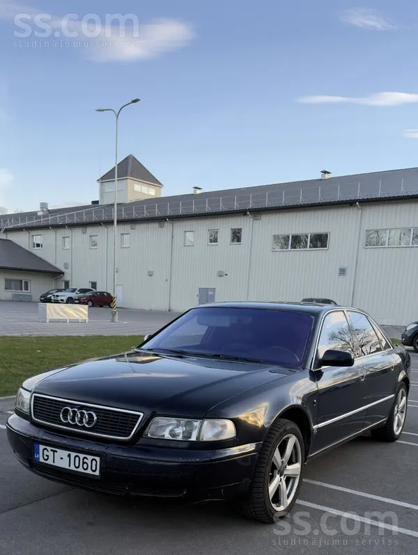 Audi Автомобиль в хорошем техническом состоянии. Год на