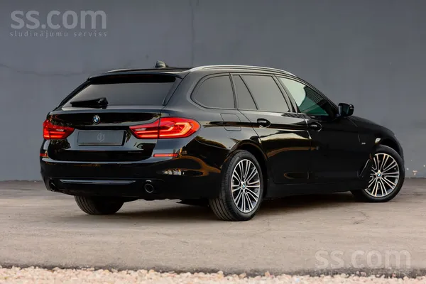 BMW Īpašnieks pārdod foršu BMW 520d, G31, 140kW - 190z
