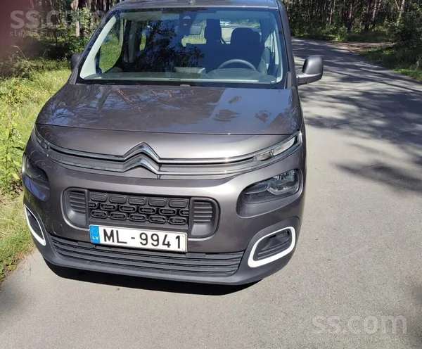 Pārdodu Citroen Berlingo. .
1, 2 Puretech , benzīna motors
Auto jaunu iegā