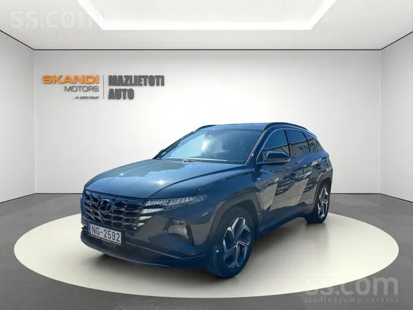 Hyundai Tucson, Premium komplektācija ar 1.6 Benzīna dzinēju un Automātisko