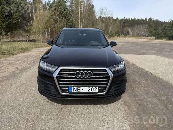 Audi Машина в отличном состоянии. Мотор 200 kw. 