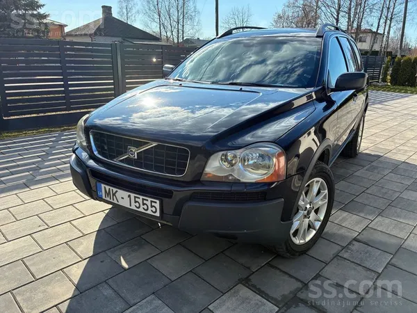 Volvo Īpašnieks pārdod Volvo XC 90 ( 2.4 Tdi ) 136 kW . 