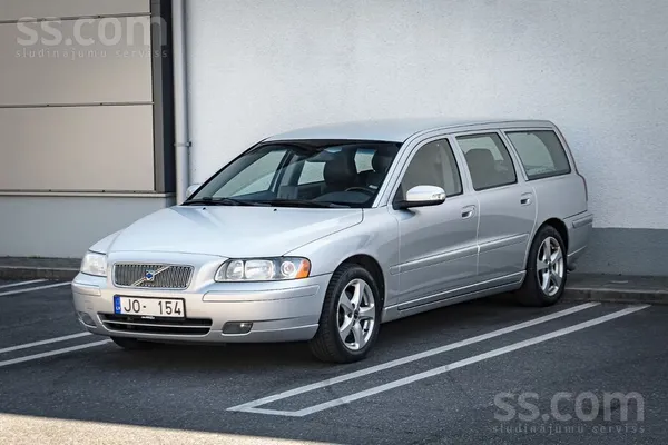 Volvo Volvo V70 2.4 dīzelis, Automāts. 