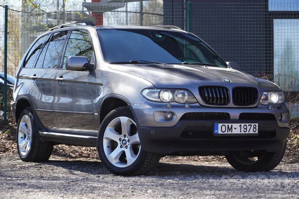 BMW 160kw. Android. Ir Carvertical atskaite. 