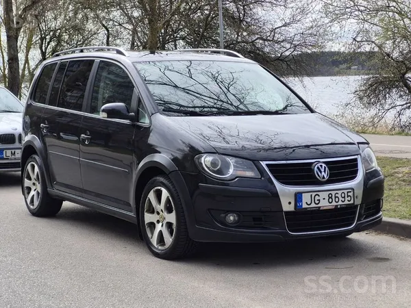 Volkswagen Cross Touran, 2.0Tdi Highline 103kw, Pilnā komplek