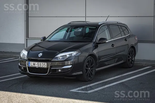 Renault Garantija - 1 gads bez nobraukuma ierobežojuma. 
