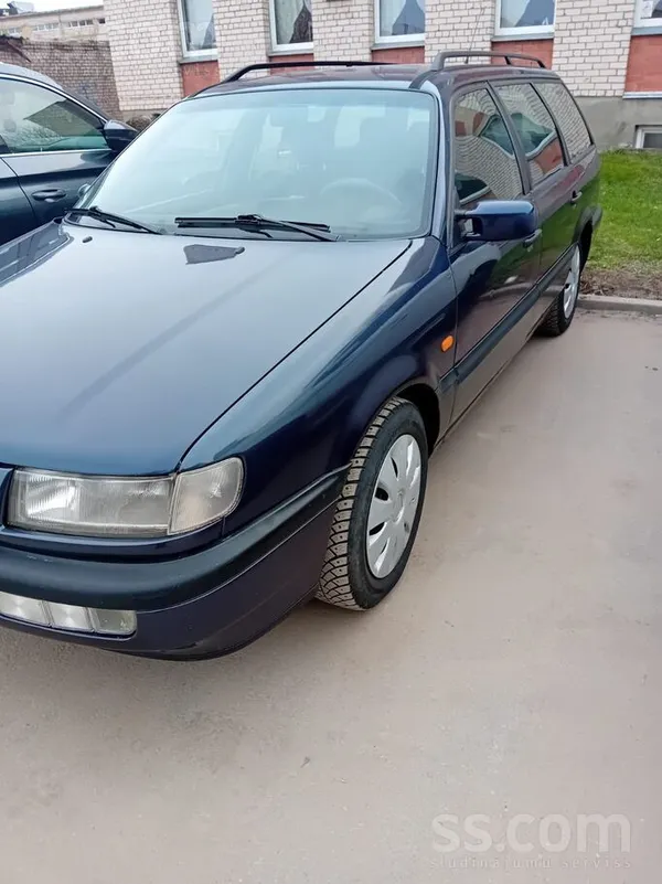 Pārdodu auto normālā stāvoklī. Viss salabots. Var sēsties un braukt. Motora