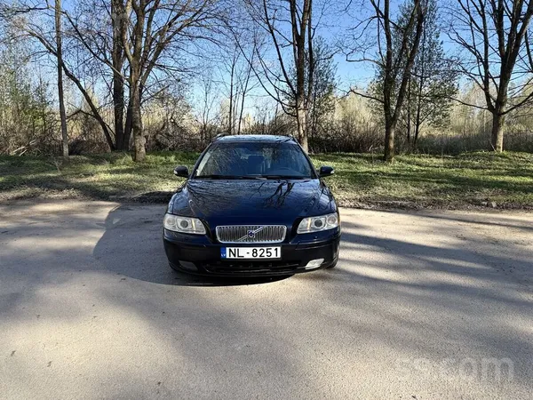 Volvo Volvo V70 Facelift 2.4 D5 motors. Labākais motors 