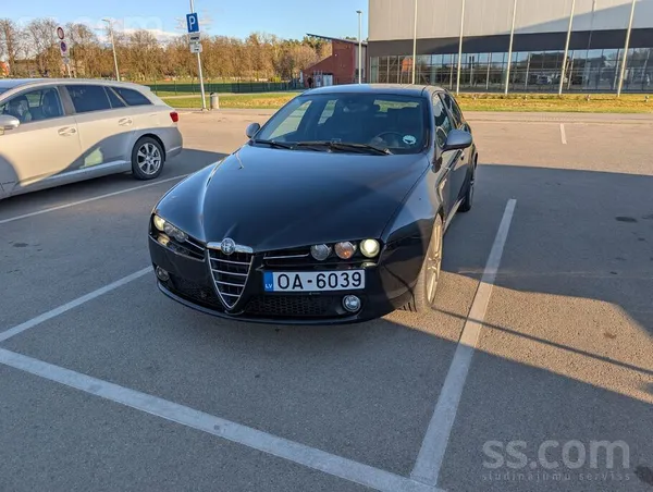 Alfa-romeo Sveicināti. 