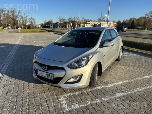 Hyundai i30 66 kW, 6 manuāls
Auto labā tehniskā stāvoklī, visi nodokļi pa