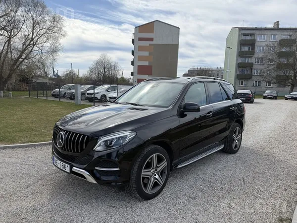 Mercedes - Benz Gle 350 D 4Matic, 2018.g. 3.0 (190kw) dīzeļa dzinējs ar auto
