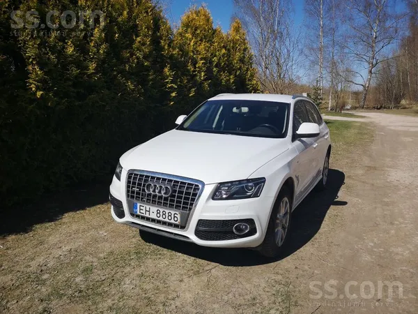 Audi Машина в очень хорошем техническом и визуальном со