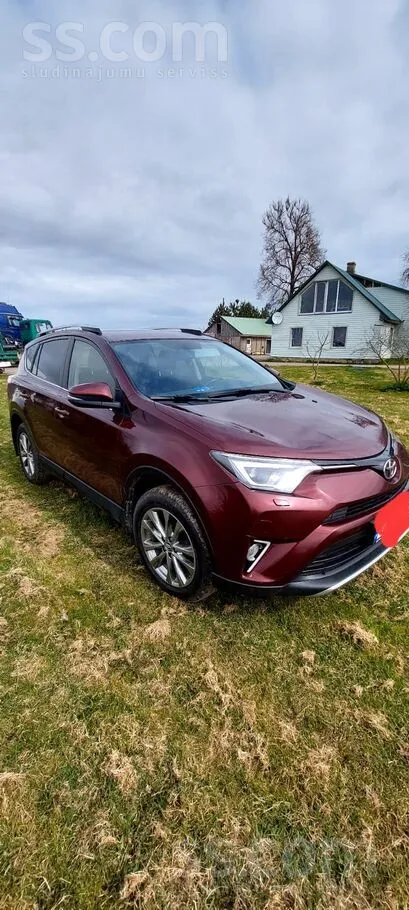 Toyota Rav4, 4x4, apkopes veiktas pie dīlera, labā stāvok