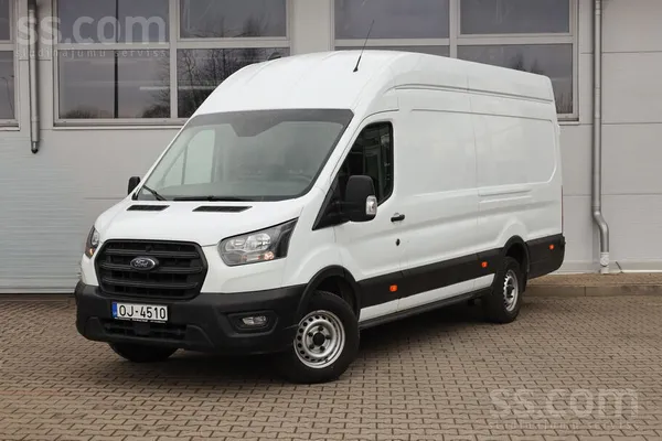 Tikko no Vācijas, 2.0D 151t. km, garā bāze, parkošanās sensori, atpakaļskata