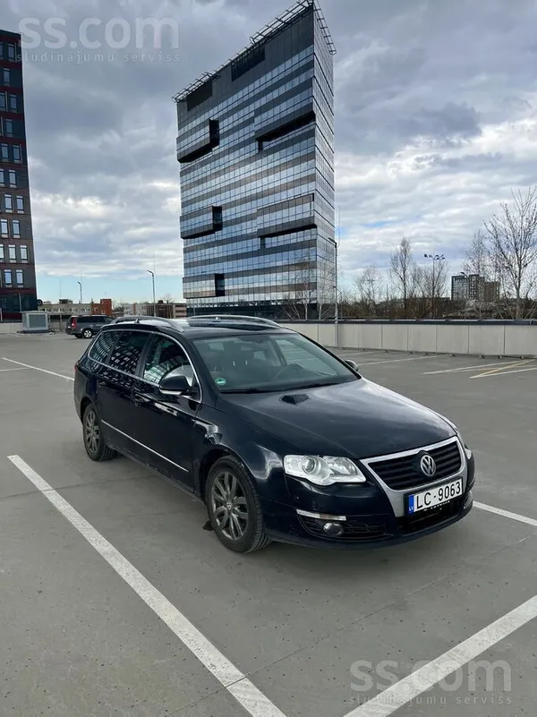 Pārdod Volkswagen Passat B6 universāli. 

Ekonomisks dīzelis, manuālā ātru