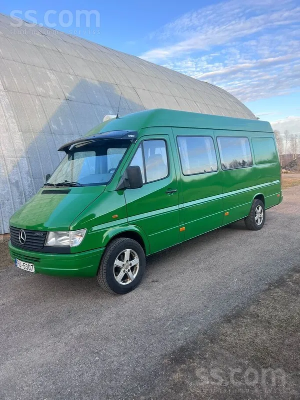 Mercedes M1 registrets vieglais pasazieru .pilnigi atrestau