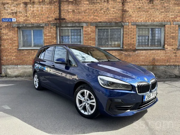 Pārdod: 2020. gada BMW 218, 7 sēdvietas, benzīns, 1, 5 l, 103 kW, priekšējo