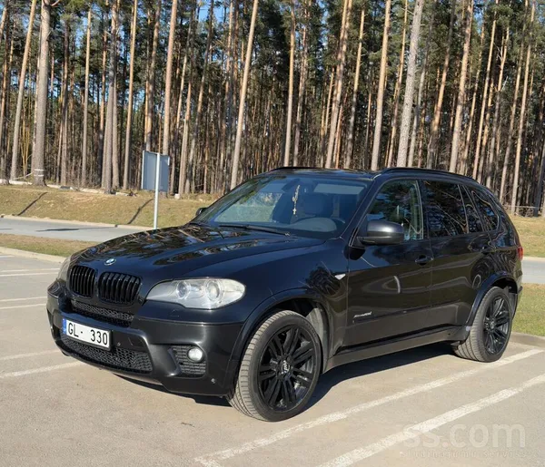 BMW Pārdodu BMW X5 M-Pak Individual ar 4.0D-225Kw N57S