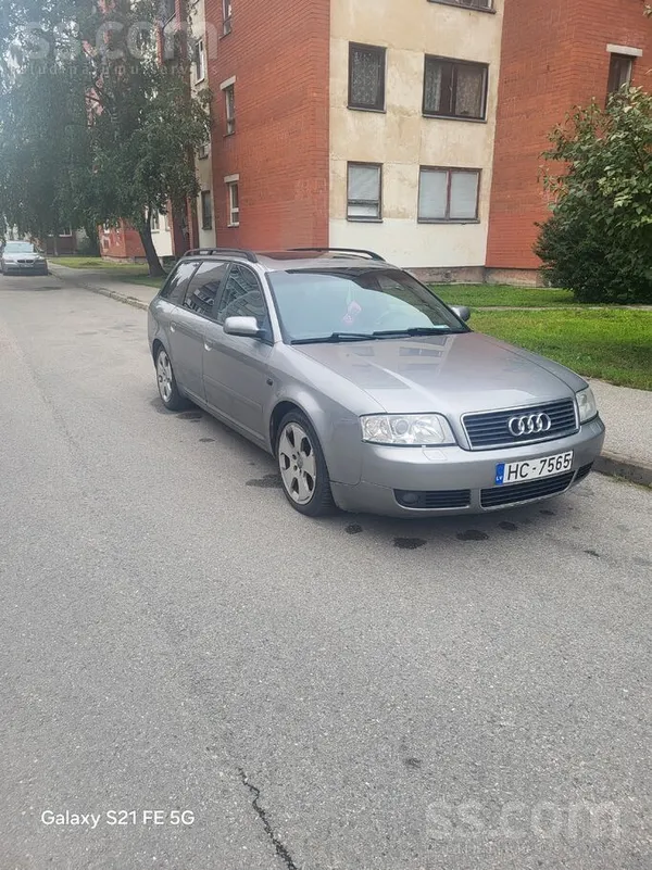 Audi Продаю неспеша машину, исползую по выходным, новая