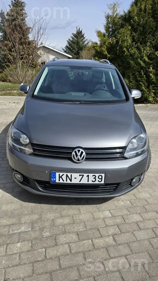 Volkswagen Pārdodu koptu un uzticamu Volkswagen Golf Plus. 