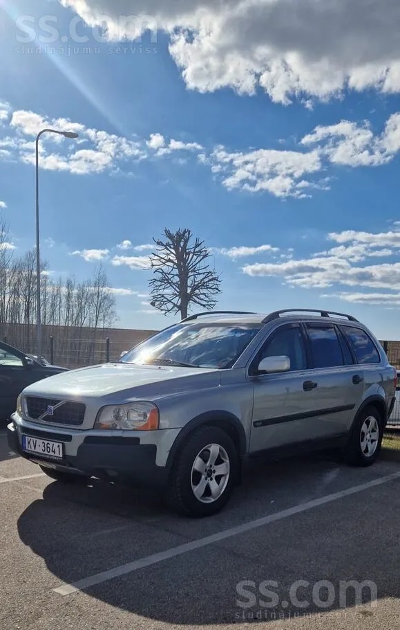Volvo Seniors steidzami pārdod vai maina ar piemaksu lab