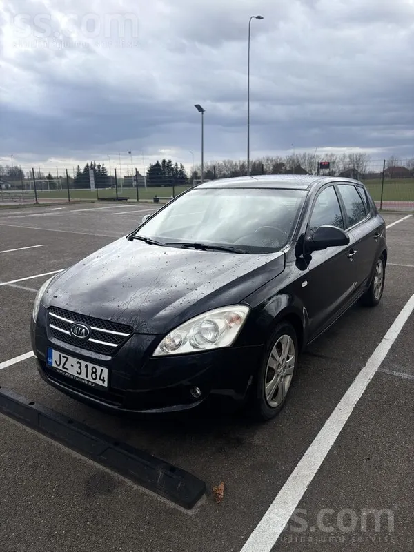 Pārdod Kia Ceed, 2008. gada izlaidums

Pārdodu uzticamu un labi koptu auto
