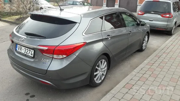 Auto rūc, brauc un bremzē. Ietilpīga, ekonomiska
Atrodās pie t/c Spice