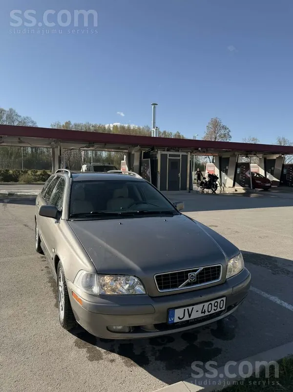 Volvo Pārdodu Volvo V40, 2004. gada, 1.9 dīzelis. 
