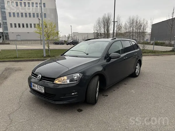 Volkswagen Pārdod Volkswagen Golf 7, 2014. gads, 1.6 Tdi dīze