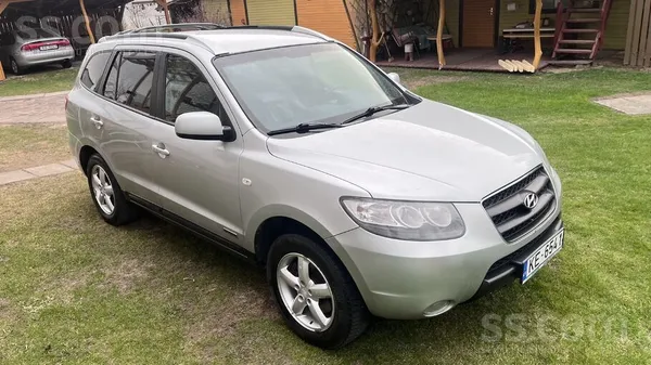 Hyundai Pārdodu hyundai santa fe 2007 gada. Auto ļoti labā