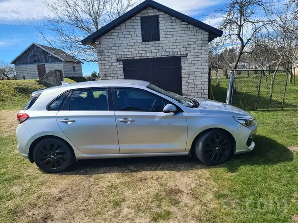 Hyundai i30 ļoti ekonomisks, bet diezgan jaudīgs auto. Ar ļoti mazo pārbaudā