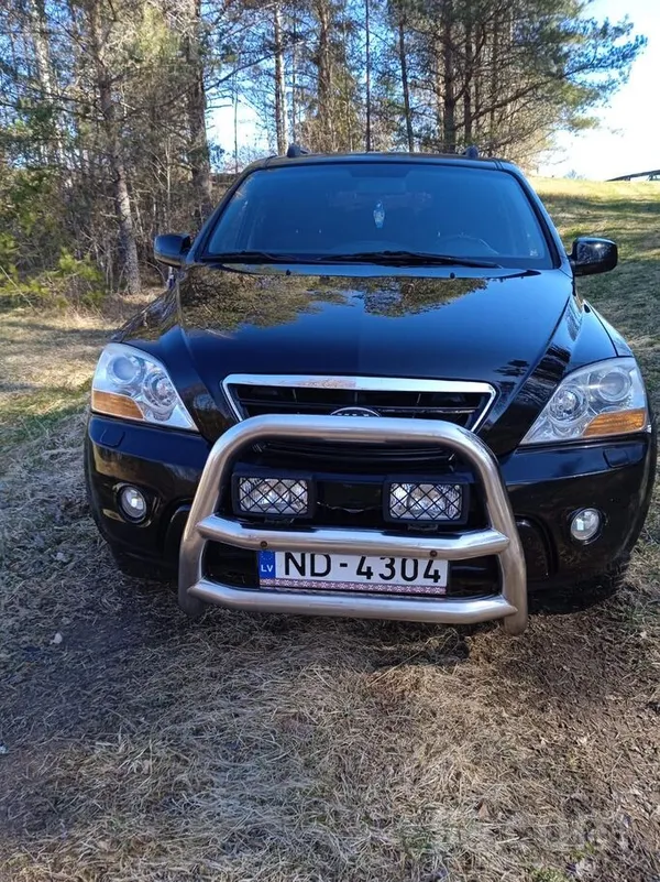 Pārdod Kia Sorento (2008. gads). 
Latvijā viens īpašnieks. 
Auto regulāri