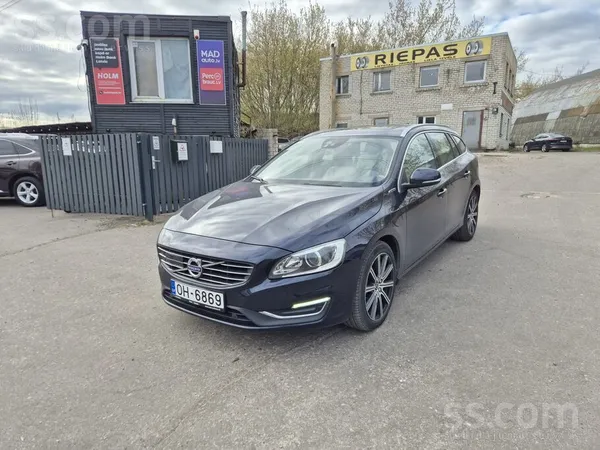 Volvo Volvo V60 Twin Engine Awd 2.4l hibrīds. 