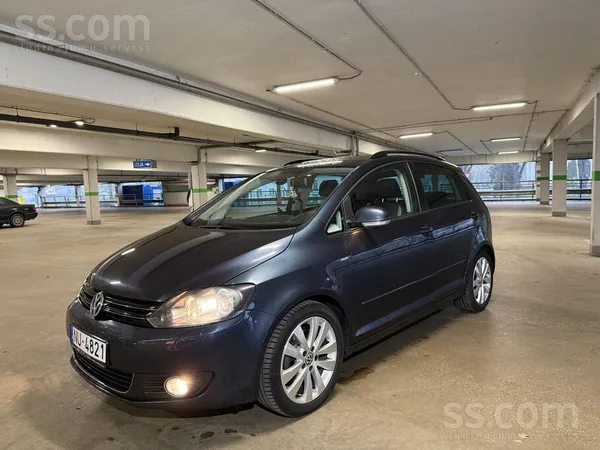 Volkswagen Pārdod Volkswagen Golf Plus 2013. gada. 