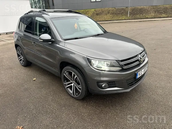 VW Tiguan 2015 1.4 Tsi 110kw automāts nobraukums: 108 000km
Auto ļoti labā