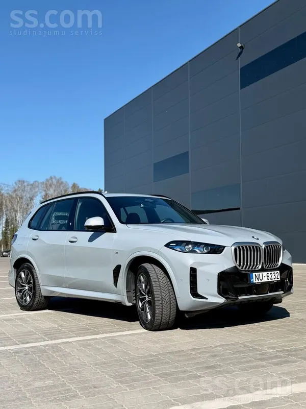 BMW Vienīgais īpašnieks Pārdod BMW X5 xDrive 30d Mhev 