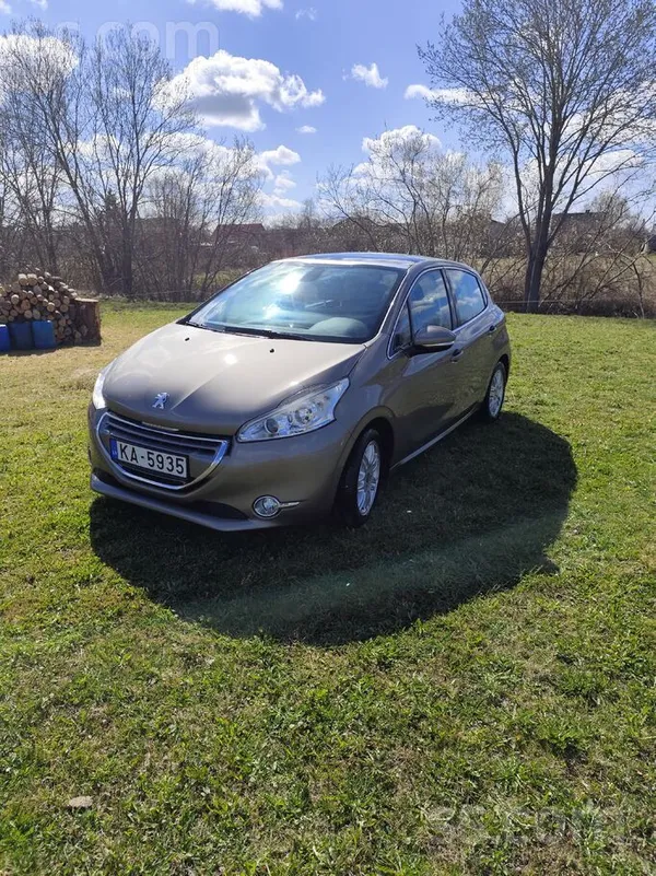 Peugeot Pārdodu auto ar 84 kW jaudu un 6 pakāpju manuālo k