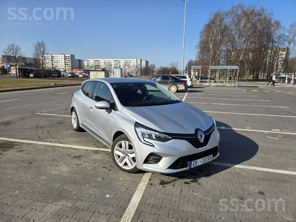 Pārdodu teicamu Renault Clio 1.6 Hybrid Business. Nobraukums 86.000. Tikko n
