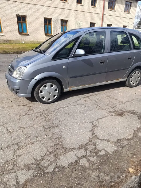 Opel Masina laba, atbistoša savam izlaiduma gadam. Prot