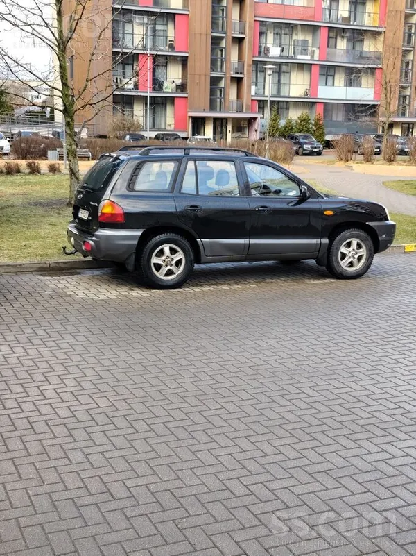 Santa Fe 2.4/benzin, Awd, manual, кожанный салон, в хорошем состоянии. Новые