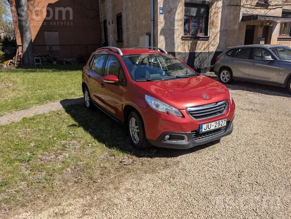 Auto lieliskā tehniskā stāvoklī, savests kārtībā un ar svaigu TA. Ir vizuāli