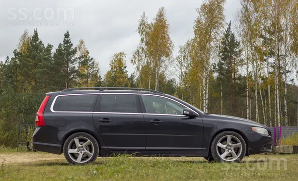Volvo Ievests no Zviedrijas, viens īpašnieks, oriģināls